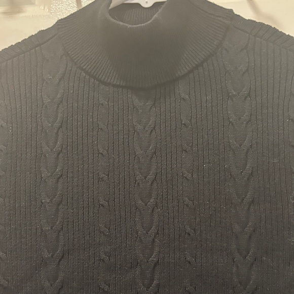 Abercrombie & Fitch Black Sweater Dress - Picture 2 of 4